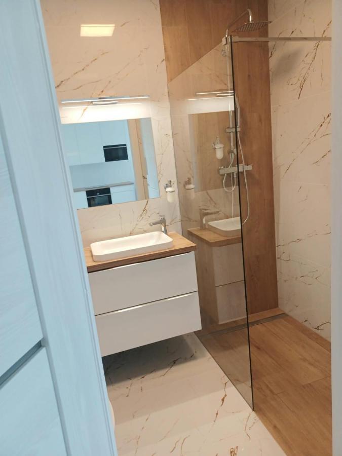 Ajp Nova3 Lux Apartament Щецин Екстер'єр фото